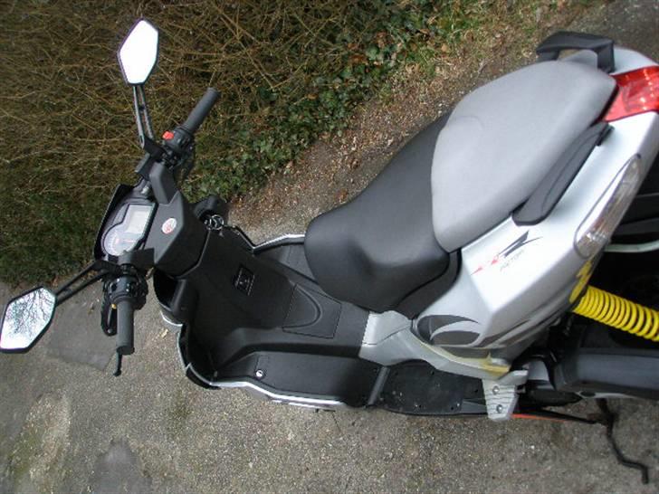 Aprilia Sr50 Factory billede 6