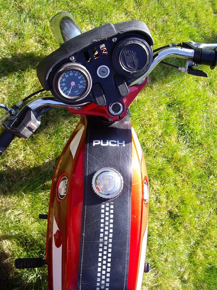 Puch N-SL2 Monza - SØGER LANGLYS INDIKATORLAMPE, SAMT DÆKKNAPPER. billede 9