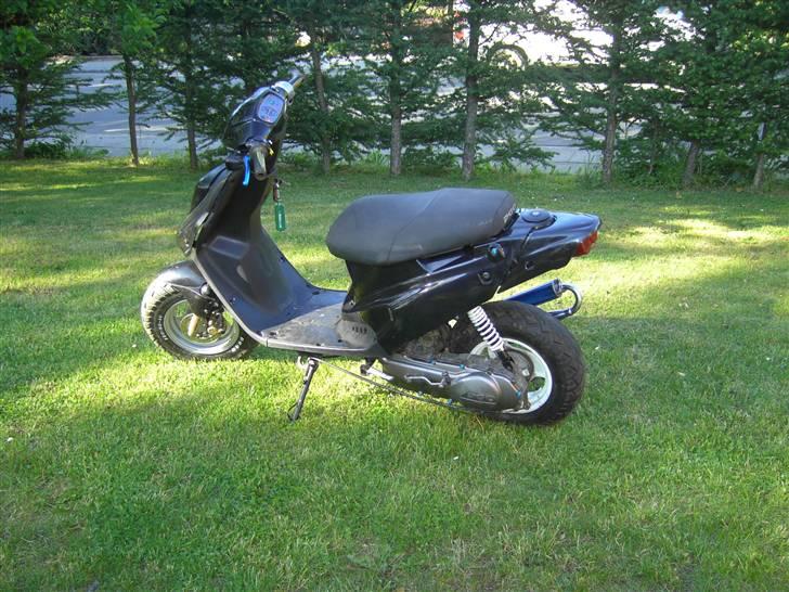 PGO Hot 50           (SOLGT)  - Hot 50 billede 1