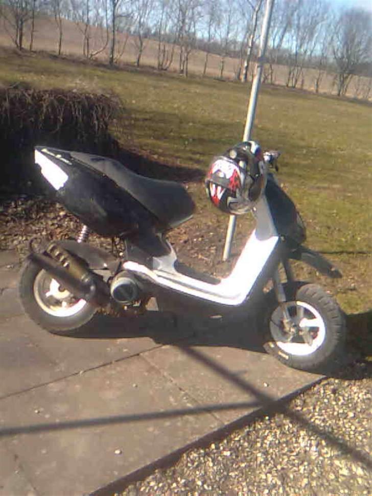 Aprilia rally billede 2