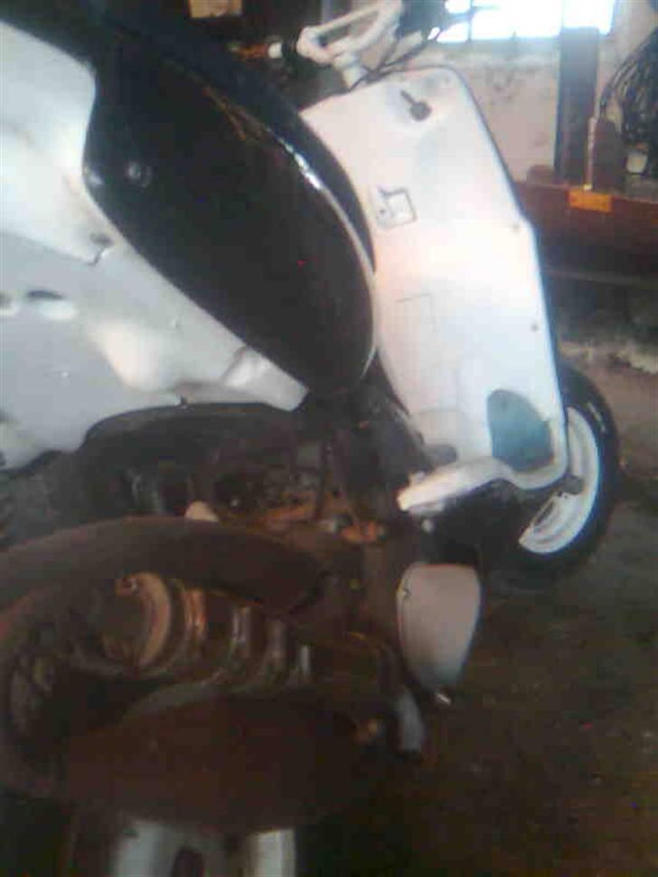 Aprilia rally billede 10