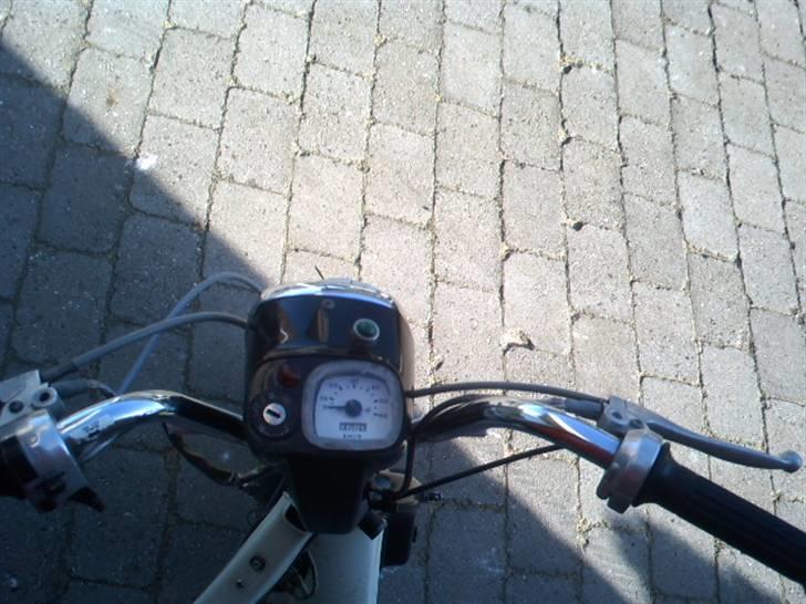 Suzuki Fz50 (solgt) billede 4