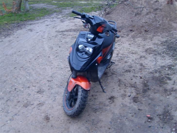 PGO Hot 50 SOLGT!!! billede 1