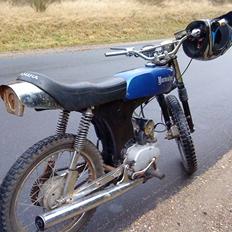 Yamaha FS1 DX 4gear Solgt