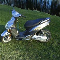 Yamaha Jog R  Byttet