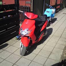 Yamaha jog r (solgt)