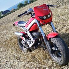 Suzuki Street Magic AC --Solgt--