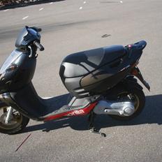 Aprilia Sonic AC