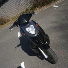 Aprilia Sonic AC