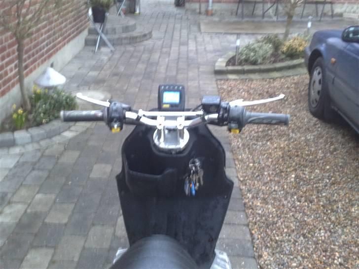 PGO pmx naked til salg billede 6