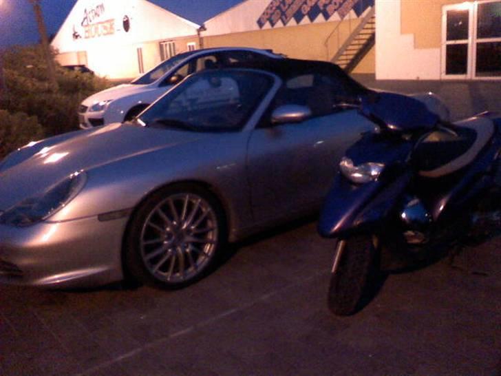 Honda Sfx SOLGT - i fint selvskab ;)  tror ham i porschen da  billede 20