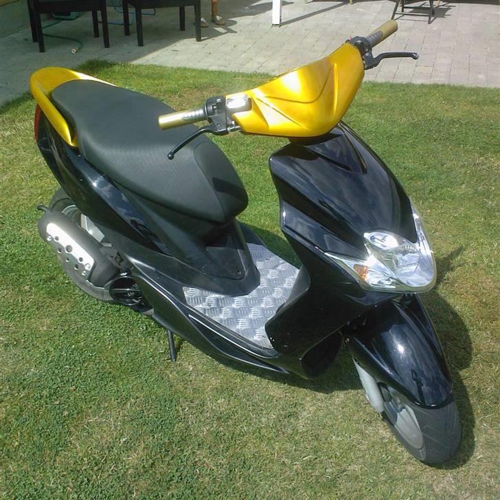 Yamaha Jog R SOLGT - 19/7-09 efter en lille gang vask (; billede 1