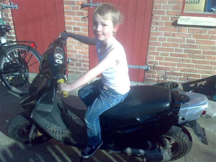 PGO hot 50 - DØD billede 2