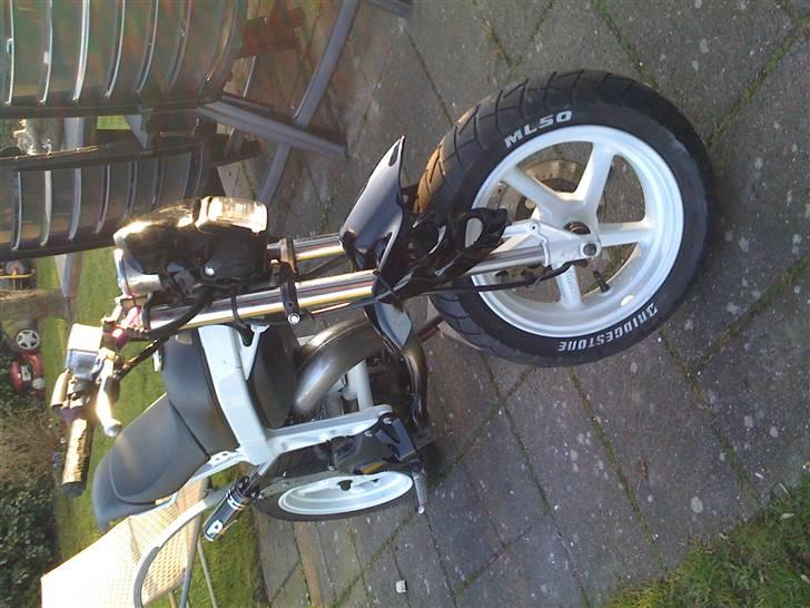 Suzuki street magic SOLGT billede 1