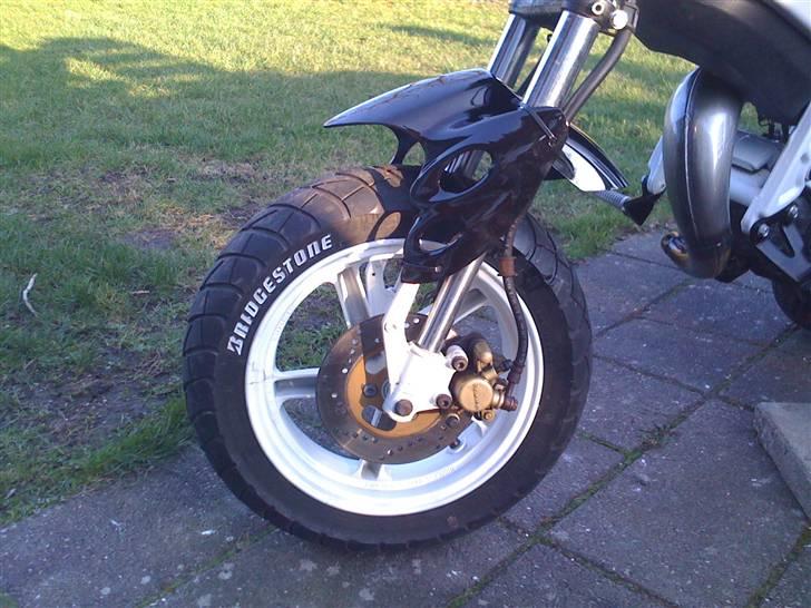 Suzuki street magic SOLGT billede 2