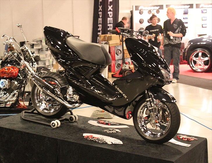 Yamaha Aerox S6R -Ny 2009 Model! - Scandinavian Custom Show 2009 billede 1