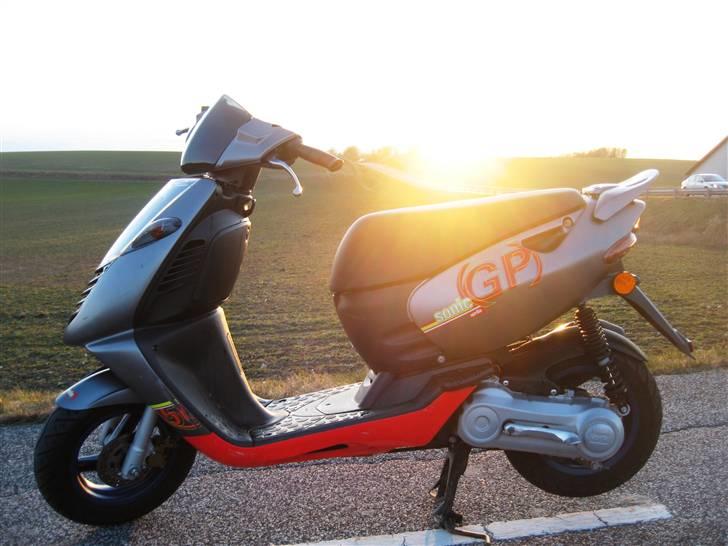 Aprilia Sonic GP billede 5