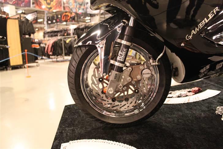 Yamaha Aerox S6R -Ny 2009 Model! - Scandinavian Custom Show 2009 billede 9