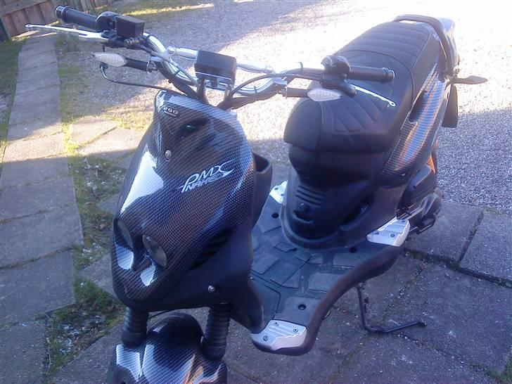 PGO PMX Naked billede 1