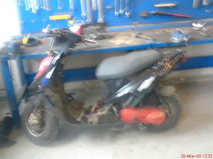 PGO hot 50  smutted  billede 2