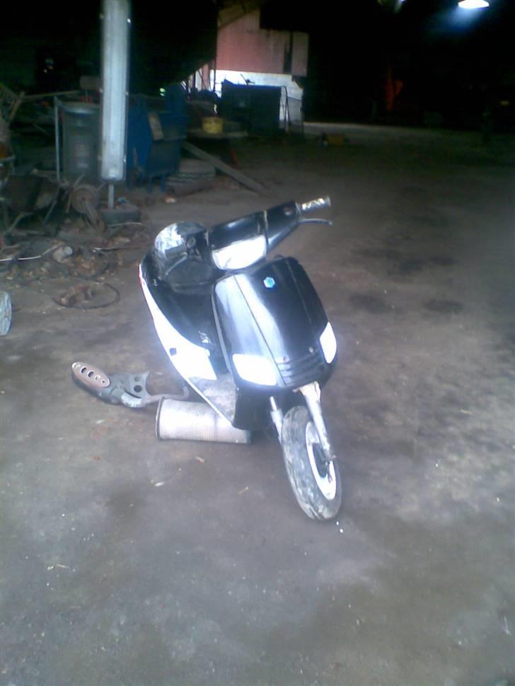 Piaggio zip ''solgt'' billede 2