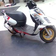 Aprilia sonic 