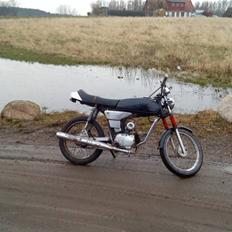 Yamaha 4  gear solgt