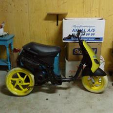 Piaggio "Hiper 2" Zip projekt