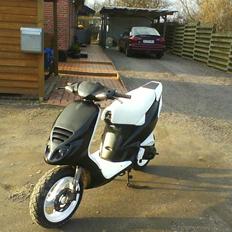 Piaggio Nrg LC (SOLGT!)