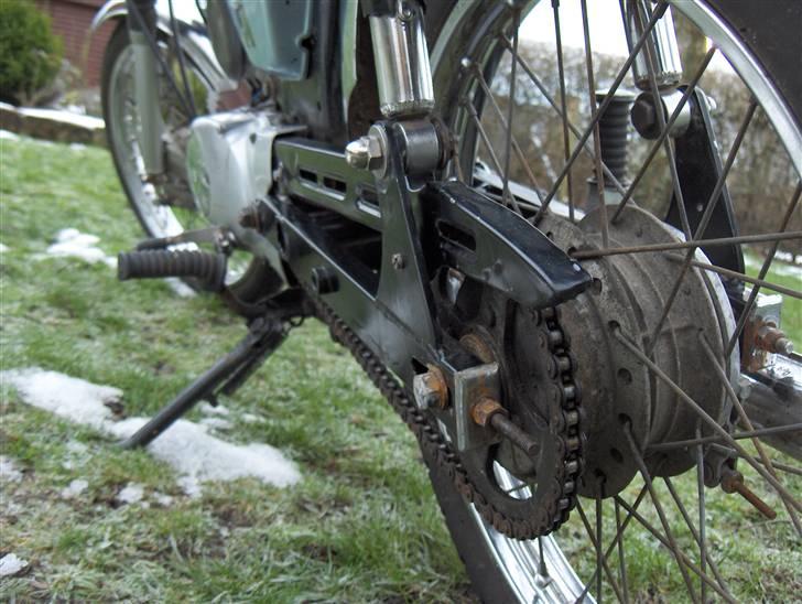 Suzuki K50 *SOLGT* - Nu med sort baggaffel :D billede 8