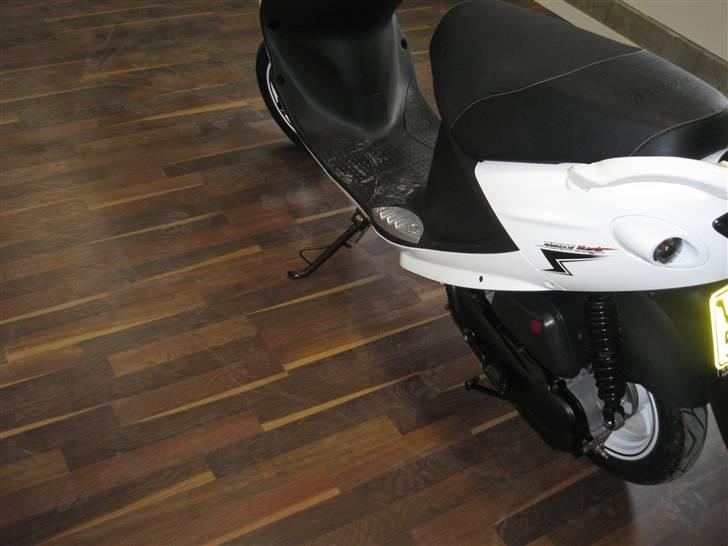 PGO White Magic billede 7