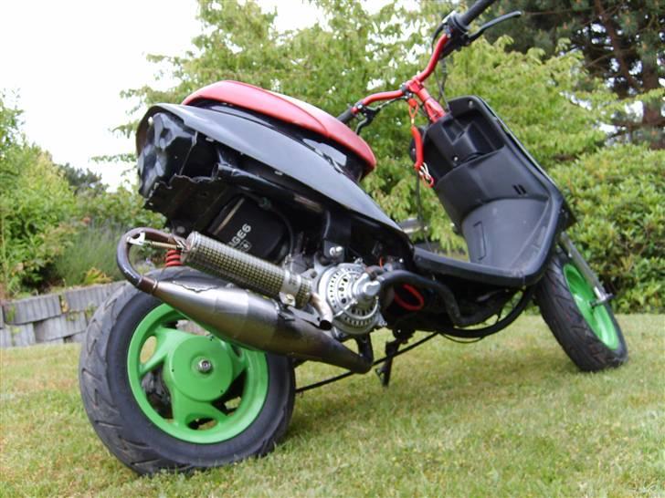 Yamaha jog (SOLGT I DELE) billede 5