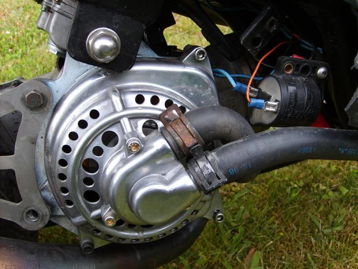 Yamaha jog (SOLGT I DELE) billede 8