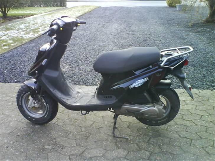 PGO Hot 50 Stjålet! - Fra den ene side billede 1