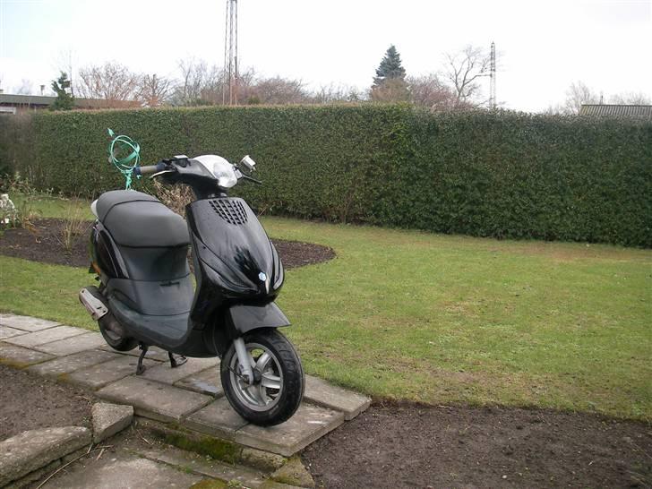 Piaggio New zip SOLGT billede 5
