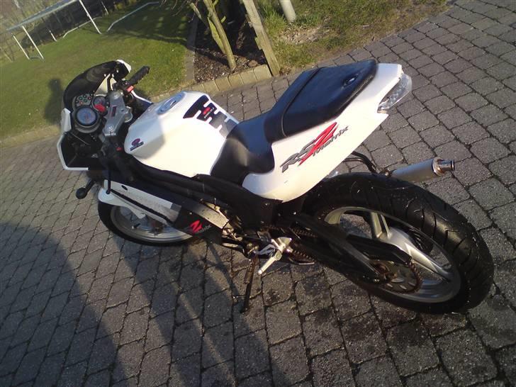 Rieju Rs2 Matrix - Tak for hjælpen Foto ole. Her viser du virkeligt dit talent.  billede 4