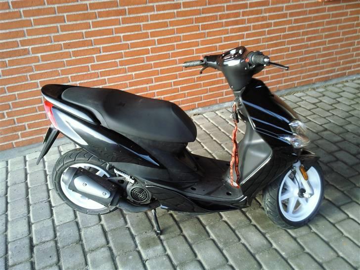 Yamaha jog r  billede 1