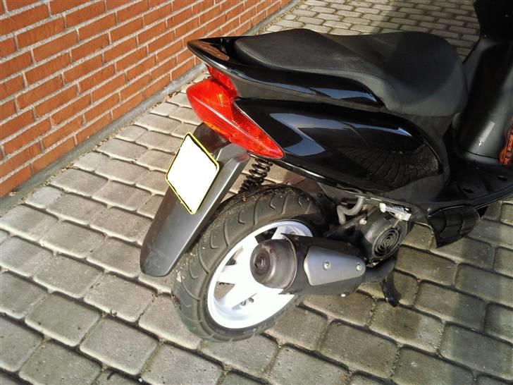 Yamaha jog r  billede 3