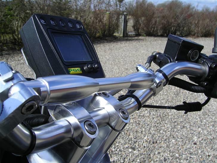 PGO Pmx Naked Carbon billede 20