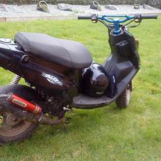 PGO EVO HOT 50  POLITIET