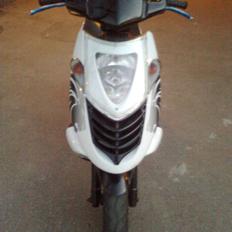 Aprilia sonic