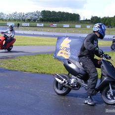 Aprilia Sonic Pro Race 2 Død