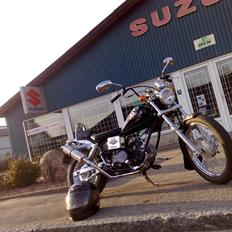 Regal Raptor *125chrom edition*