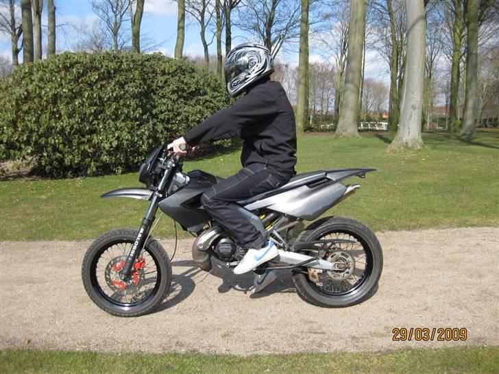 Derbi Senda SM Extrem (SOLGT) billede 15