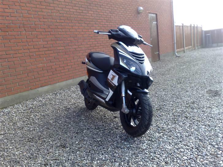 Piaggio NRG Power DT (SOLGT) billede 18