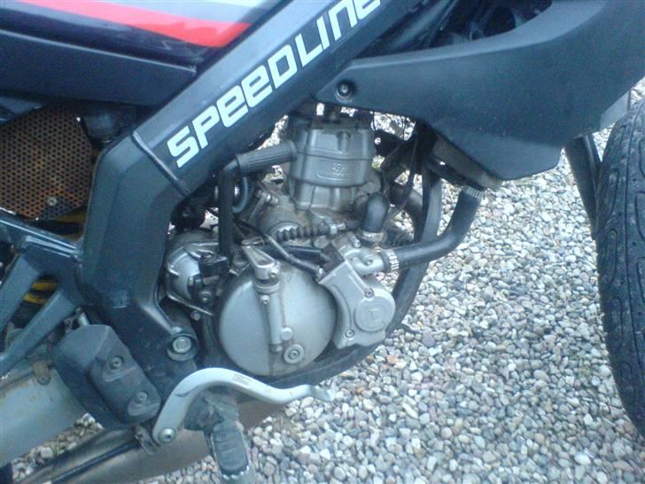 Derbi Senda SM Savner den ;( - hehe halv beskidt motor ;)  billede 3