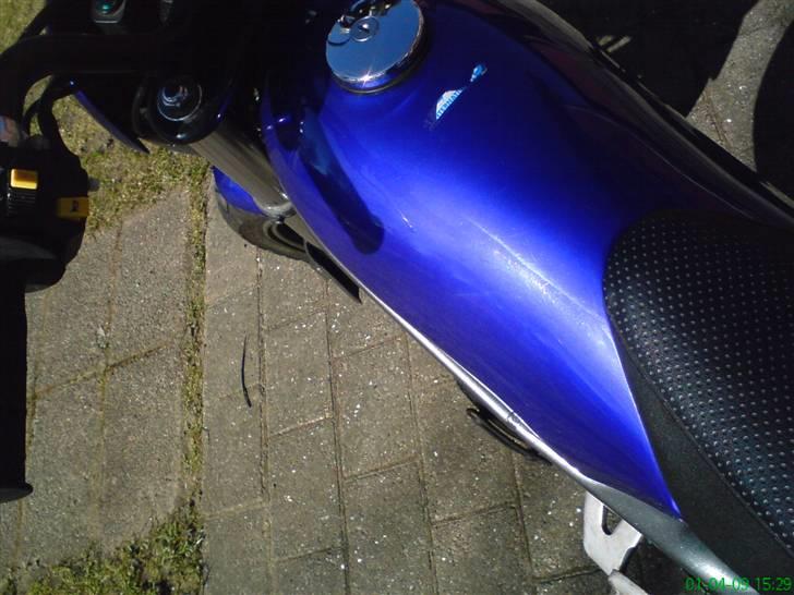 Suzuki street magic  SOLGT - SMUK LAK billede 11