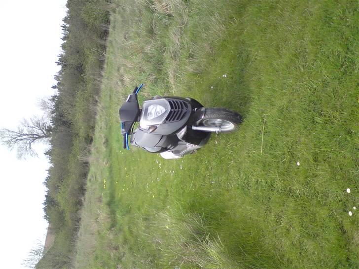 Aprilia sonic gp billede 3