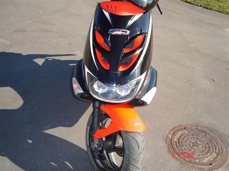 Aprilia Sr 50 Ditech ( SOLGT )  billede 4