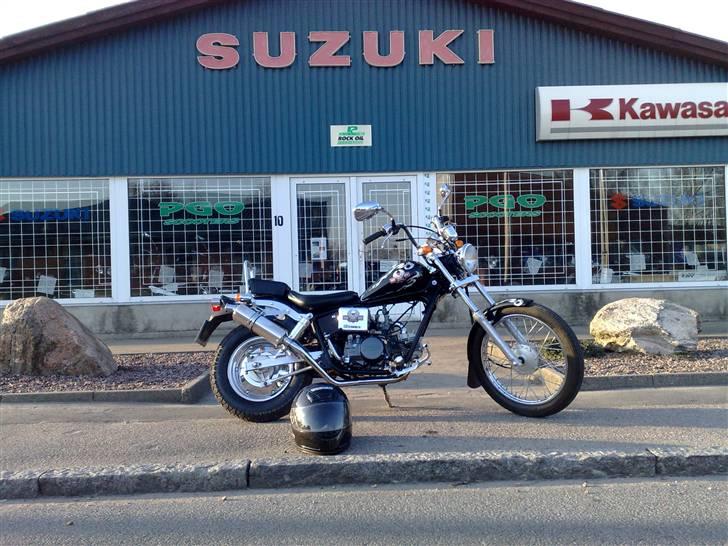 Regal Raptor *125chrom edition* billede 2